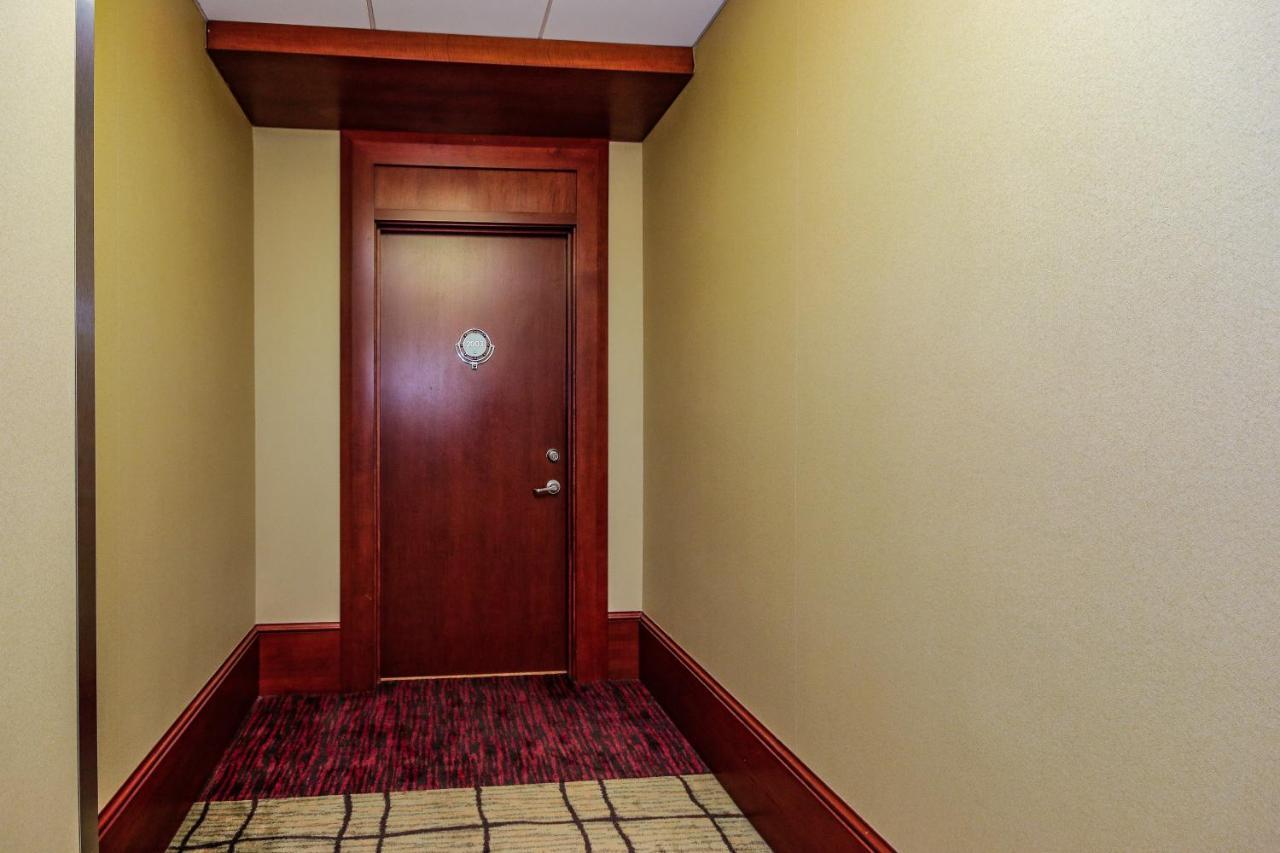 Chase Penthouse: Harbor View with Free Parking Apartment Baltimore Exterior photo