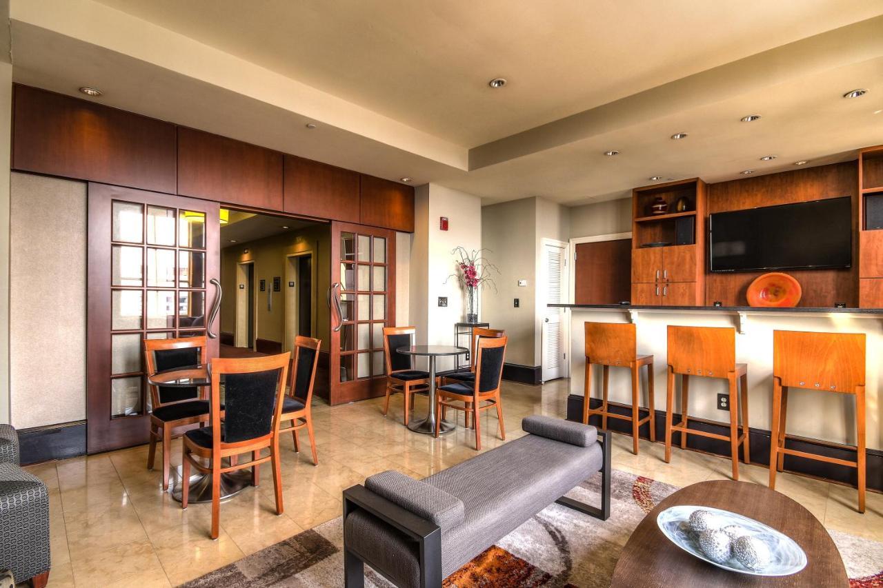 Chase Penthouse: Harbor View with Free Parking Apartment Baltimore Exterior photo