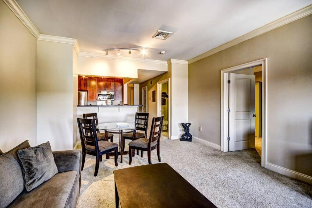 Chase Penthouse: Harbor View with Free Parking Apartment Baltimore Exterior photo