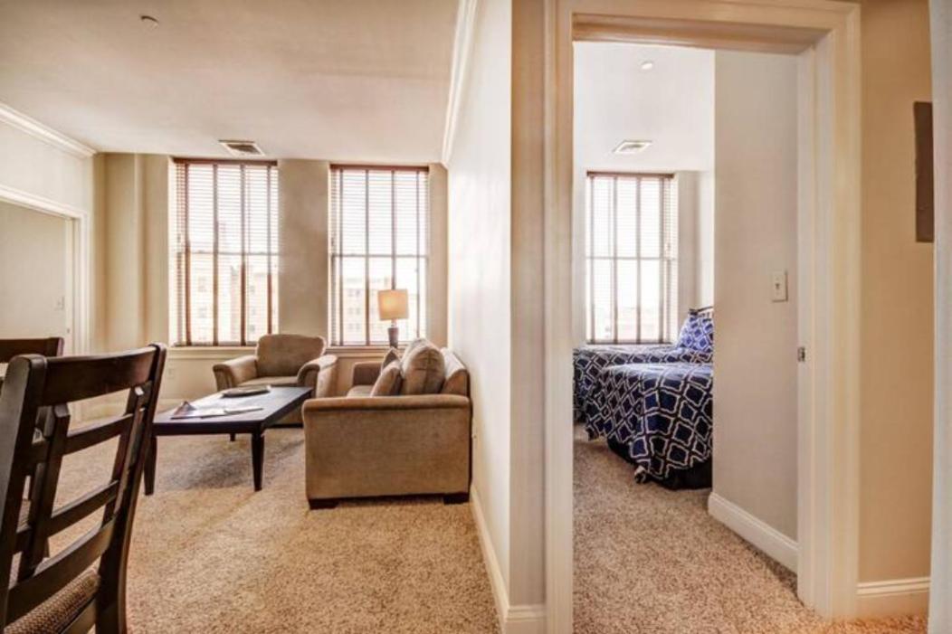 Chase Penthouse: Harbor View with Free Parking Apartment Baltimore Exterior photo