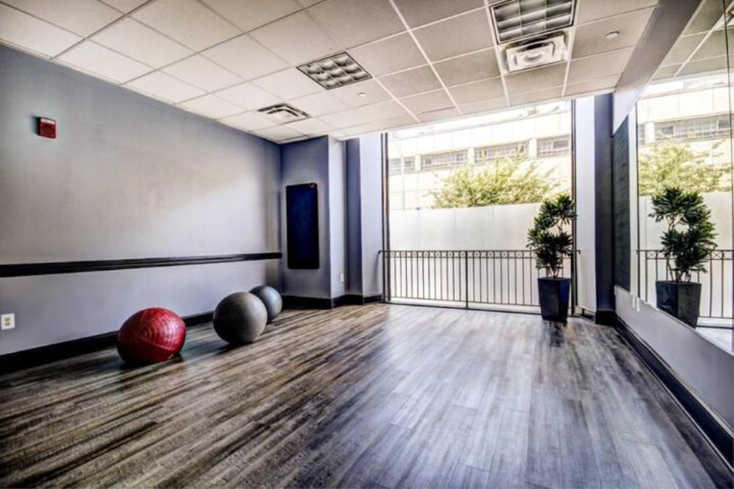 Chase Penthouse: Harbor View with Free Parking Apartment Baltimore Exterior photo
